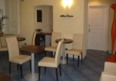 B&B Napul'E Neapol Bed & Breakfast