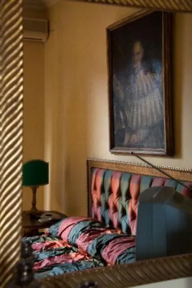B&B Napul'E Naples Italy